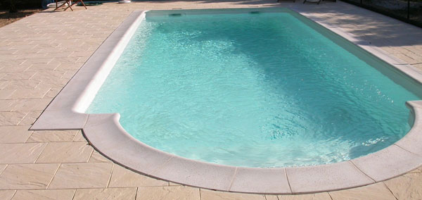 Création piscine béton à Charleville-Mézières