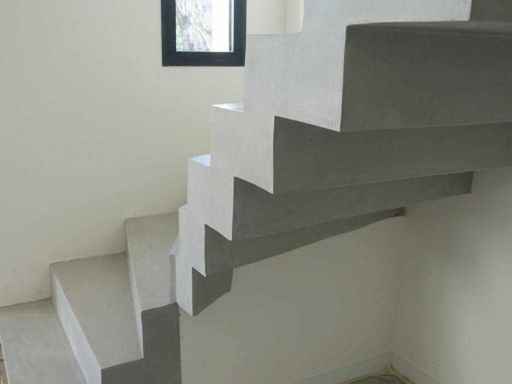 Création d'escalier en béton Charleville-Mézières
